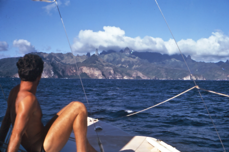Zdjęcie z archiwum autora. John Glennie na jachcie „Holidays”. Początek lat 70.